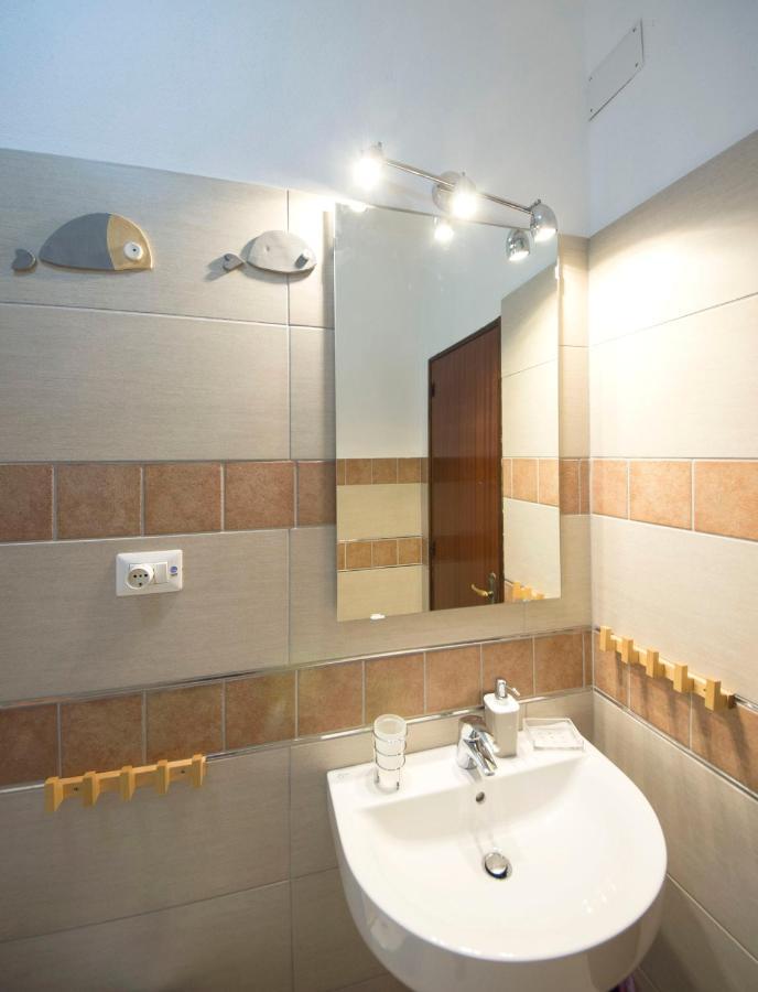 קאלה גונונה La Bouganville Apartments מראה חיצוני תמונה
